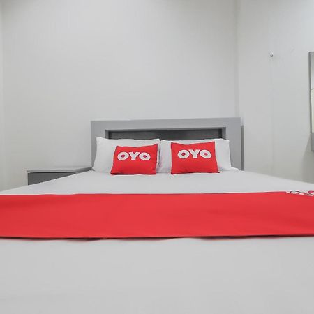 K&K Apartment Самут Пракан Екстериор снимка