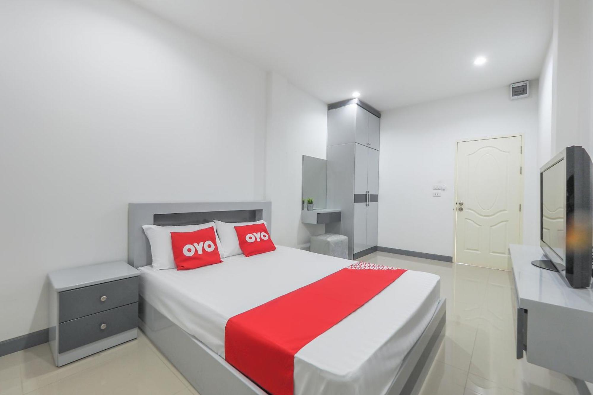 K&K Apartment Самут Пракан Екстериор снимка